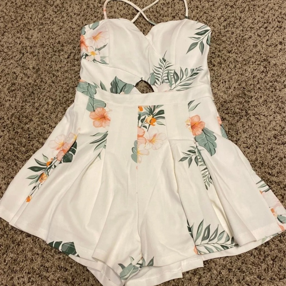 NWOT Romper